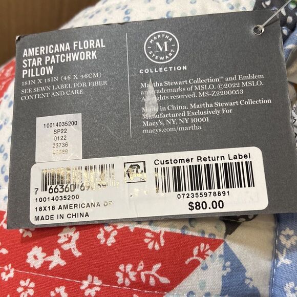 MARTHA STEWART COLLECTION American Floral star patchwork pillow 18x18 in - Picture 4 of 4